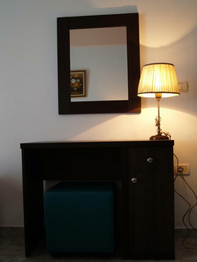 Q Bay Apartments Qeparo Extérieur photo